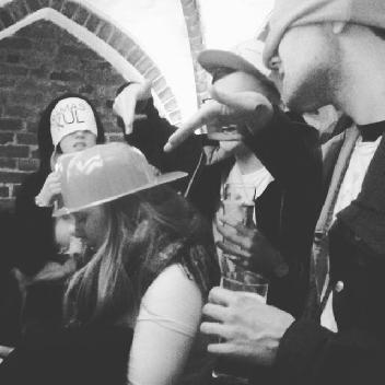 2016-02-23 19:23:03