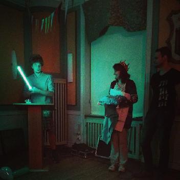 2014-12-16 20:23:07