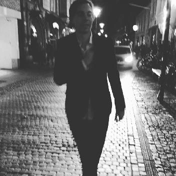 2015-10-30 20:25:28