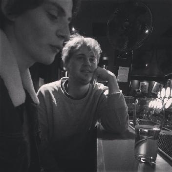 2013-10-25 16:00:12