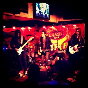 2011-06-09 22:40:27