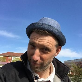 2015-05-10 21:04:21