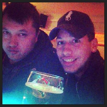2013-11-21 00:54:33