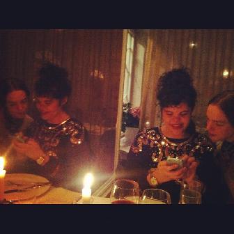 2012-10-30 21:07:27