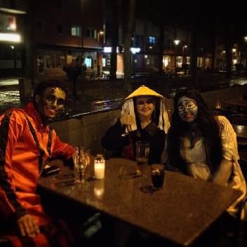 2014-11-03 23:01:23