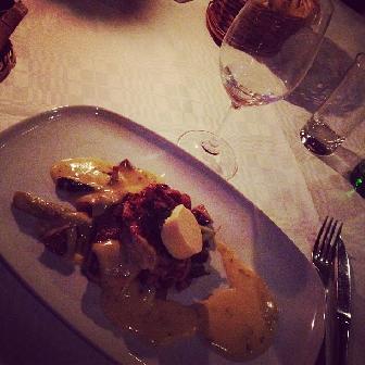 2014-11-29 22:01:25