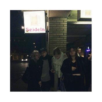 2015-10-15 20:04:37
