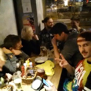 2015-04-02 21:04:43