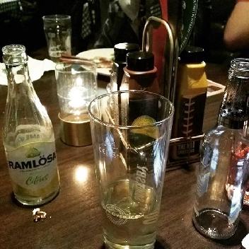 2016-05-03 21:01:38
