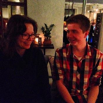 2013-12-07 19:11:23