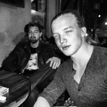 2013-11-16 00:03:26
