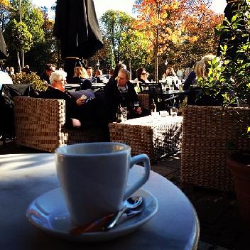 2013-10-12 14:00:26