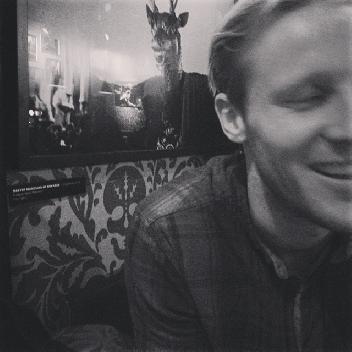 2013-11-04 19:10:14