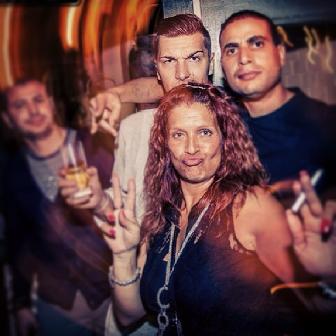 2013-08-22 22:49:28