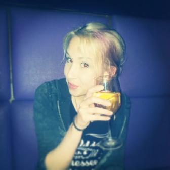 2014-01-30 23:00:56