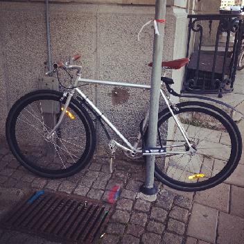 2013-10-23 20:01:32