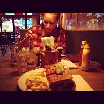 2012-11-08 14:24:37