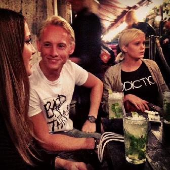 2013-08-30 23:23:43